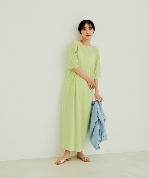 SALON adam et rope'（サロン アダム エ ロペ）の「【極上の肌ざわり】Tシャツワンピース-CreamyCotton /クリーミーコットン-（ワンピース・レディース・ピンク/ライトグリーン/ブラック系その他・FREE）」の10枚目の写真