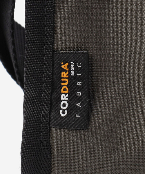 DANTON(ダントン)の「DANTON | コーデュラナイロン ショルダーポーチ(ショルダーバッグ・レディース・ブラック/レッド/ダークグレー/グレイッシュベージュ・ONE SIZE)」の18枚目の写真