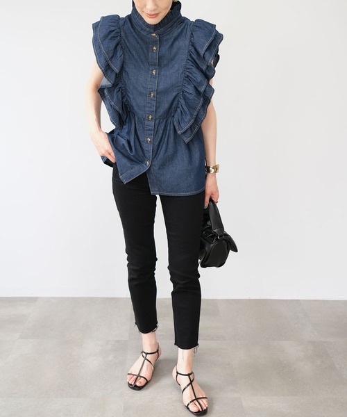 ＡＮＤＪ（アンドジェイ）の「6.5ozデニムフリルノースリーブブラウス（シャツ/ブラウス・レディース・ネイビー/ブルー・M）」の10枚目の写真