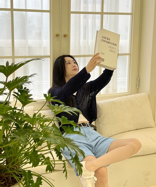 by muni:r(バイ ムニール)の「【お気に入り登録数3.4万突破!】シースルーカラークロップドガーディガン(ニット/セーター・レディース・ネイビー/ピンク/グリーン/アイボリー・FREE)」の22枚目の写真