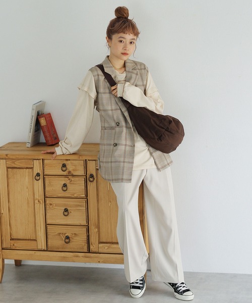 Crisp（クリスプ）の「ダブルボタンチェックジレ（ベスト・レディース・ベージュ/グレー・FREE）」の18枚目の写真