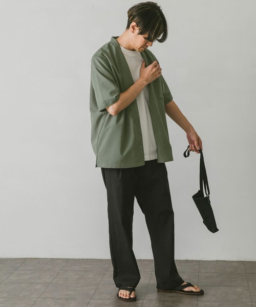 URBAN RESEARCH DOORS(アーバンリサーチドアーズ)の「イージーケア6分袖Vネックシャツ(シャツ/ブラウス・メンズ・ネイビー/ブラウン/グリーン系その他・MEDIUM/LARGE)」の8枚目の写真