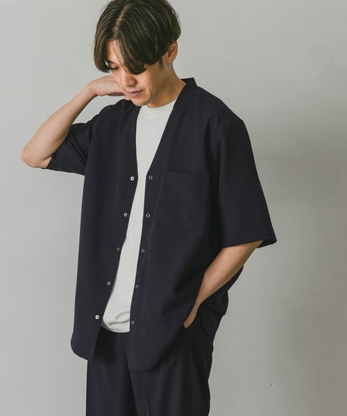 URBAN RESEARCH DOORS(アーバンリサーチドアーズ)の「イージーケア6分袖Vネックシャツ(シャツ/ブラウス・メンズ・ネイビー/ブラウン/グリーン系その他・MEDIUM/LARGE)」の13枚目の写真