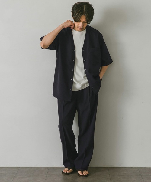 URBAN RESEARCH DOORS(アーバンリサーチドアーズ)の「イージーケア6分袖Vネックシャツ(シャツ/ブラウス・メンズ・ネイビー/ブラウン/グリーン系その他・MEDIUM/LARGE)」の17枚目の写真