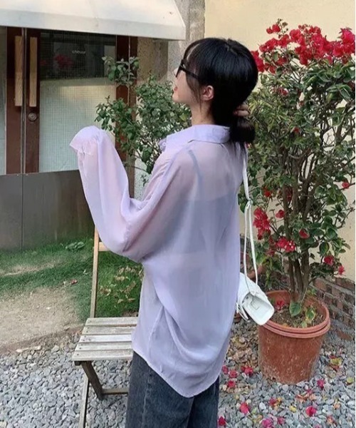 ammy.(エイミードット)の「【 ammy. / エイミードット 】 肩落ち オーバーサイズ シアー シャツ(シャツ/ブラウス・レディース・ホワイト/ピンク/グレー/パープル/イエロー/ブルー/ブラック/アイボリー/オレンジ/ライトピンク/ライトオリーブ・FREE)」の14枚目の写真