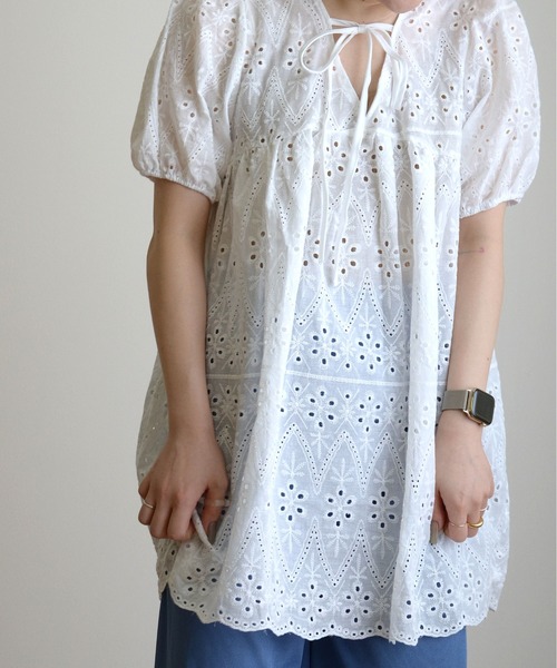 ibeul_（イベール）の「半袖チュニック（チュニック・レディース・ホワイト・M）」の2枚目の写真