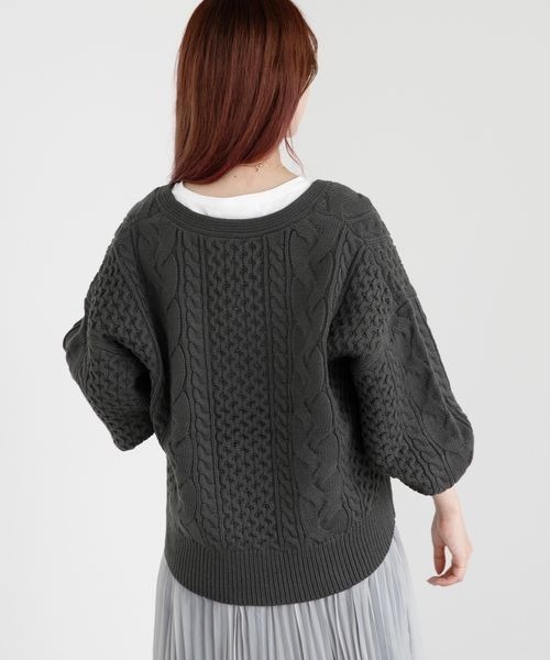 mysty woman(ミスティウーマン)の「ケーブルミックスボリュームカーディガン 165691(カーディガン/ボレロ・レディース・オフホワイト/チャコールグレー/モカ/ブルー/レッド/ライトグリーン・SMALL/MEDIUM)」の17枚目の写真