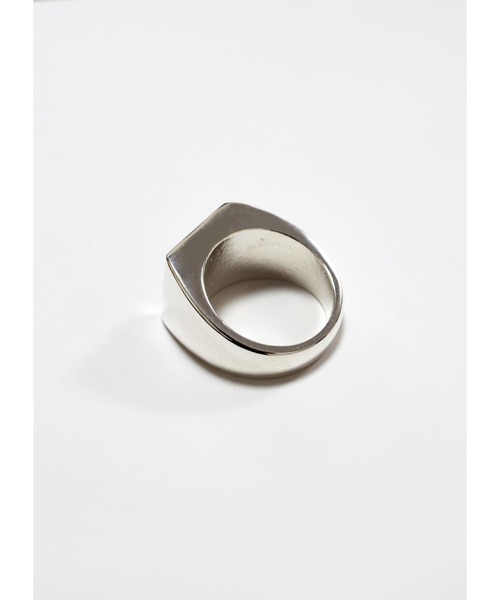Ayler(アイラー)の「【Ayler】square top ring スクエアトップリング Ay-026(リング・メンズ・シルバー×ブラック・17号/15号)」の5枚目の写真