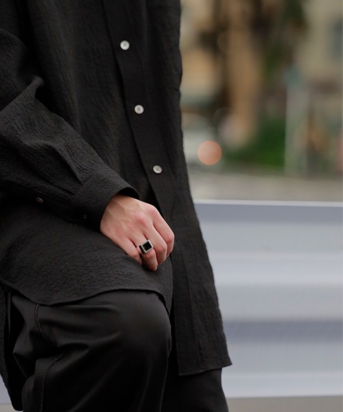 Ayler(アイラー)の「【Ayler】square top ring スクエアトップリング Ay-026(リング・メンズ・シルバー×ブラック・17号/15号)」の13枚目の写真