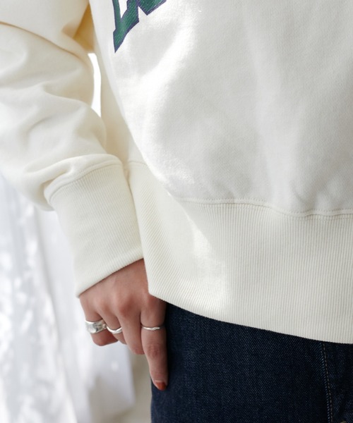 DISCOAT（ディスコート）の「カレッジショート丈スウエット（スウェット・レディース・ネイビー/オフホワイト/ライトベージュ・FREE）」の15枚目の写真