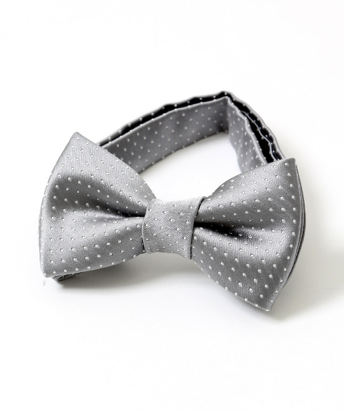 ABAHOUSE（アバハウス）の「シルクドット蝶ネクタイ（蝶ネクタイ・メンズ・シルバー/ネイビー/ブラック・FREE）」の3枚目の写真