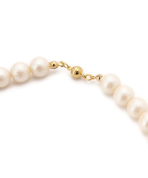 BEAUTY&YOUTH UNITED ARROWS(ビューティーアンドユースユナイテッドアローズ)の「BYTF ホーニングパール ネックレス ◆(ネックレス・レディース・オフホワイト・フリー)」の3枚目の写真