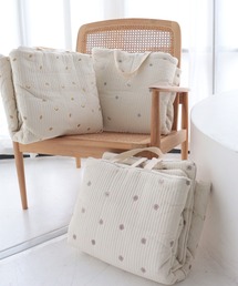 utatane（ウタタネ）の「イブル ナップマット 刺繍（ラグ/マット