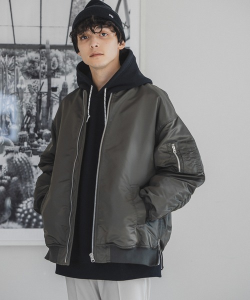 【定価の半額⭐️】SauRas Being ブルゾン SRB003 ブラックXL RAGEBLUE（レイジブルー）の「【SORONA(R)】サイドZIPビッグMA-1