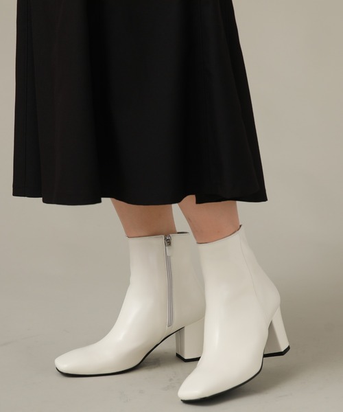 美品箱付き☆PRADA【プラダ】スクエア ビジュー アクセサリー パンプス 黒