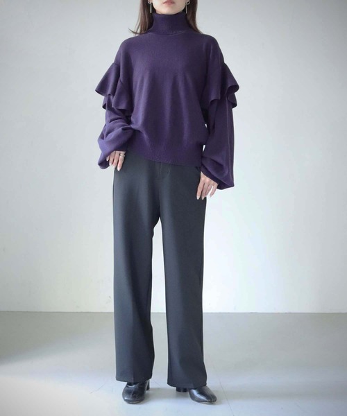 cheriella(シェリエラ)の「【cheriella】WEB限定ドロップショルダーフリルタートルネックニット(ニット/セーター・レディース・グリーン/ホワイト/パープル/ブラック・M)」の16枚目の写真