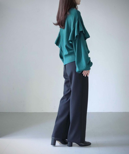 cheriella(シェリエラ)の「【cheriella】WEB限定ドロップショルダーフリルタートルネックニット(ニット/セーター・レディース・グリーン/ホワイト/パープル/ブラック・M)」の20枚目の写真