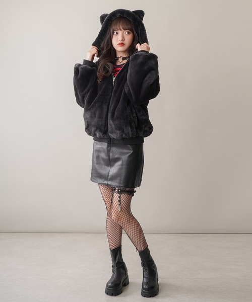 SPINNS（スピンズ）の「ねこ耳フード付き フェイクファーブルゾン（ブルゾン・レディース・ブラック・ONESIZE）」の12枚目の写真