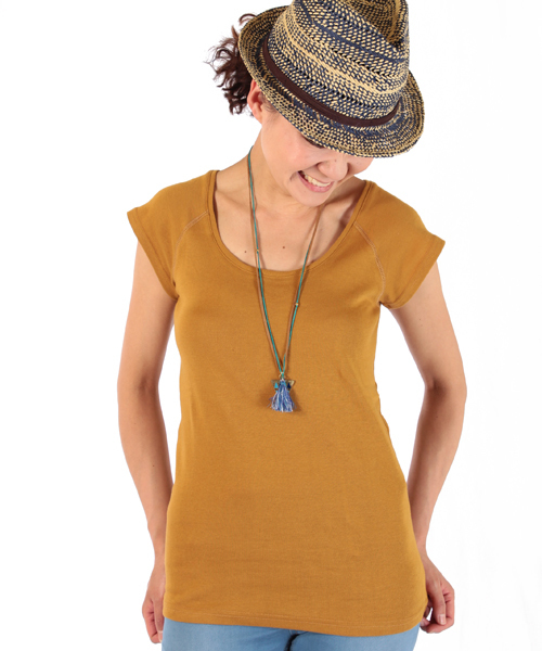 チャイハネ（チャイハネ）の「【チャイハネ】シンプル幅広タンクトップ（タンクトップ・レディース・ターコイズブルー/ホワイト/ベージュ/ブラック/イエロー/パープル/カーキ/ラベンダー/ブルー・FREE）」の9枚目の写真