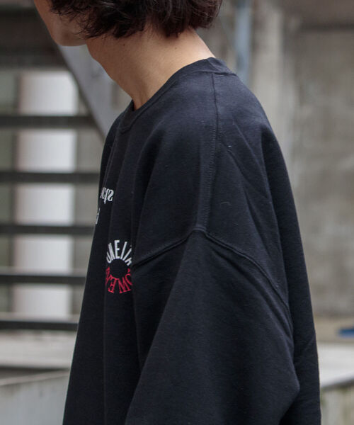 GLOSTER(グロスター)の「【ONEITA×GLOSTER】ワイド&ショート クルーネック ロゴスウェット 裏起毛(スウェット・メンズ・グレー/オフホワイト/ブラック・M/L)」の15枚目の写真