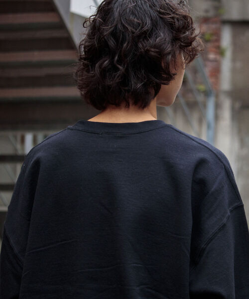 GLOSTER(グロスター)の「【ONEITA×GLOSTER】ワイド&ショート クルーネック ロゴスウェット 裏起毛(スウェット・メンズ・グレー/オフホワイト/ブラック・M/L)」の16枚目の写真