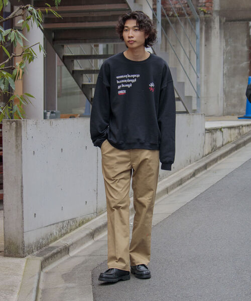 GLOSTER(グロスター)の「【ONEITA×GLOSTER】ワイド&ショート クルーネック ロゴスウェット 裏起毛(スウェット・メンズ・グレー/オフホワイト/ブラック・M/L)」の17枚目の写真