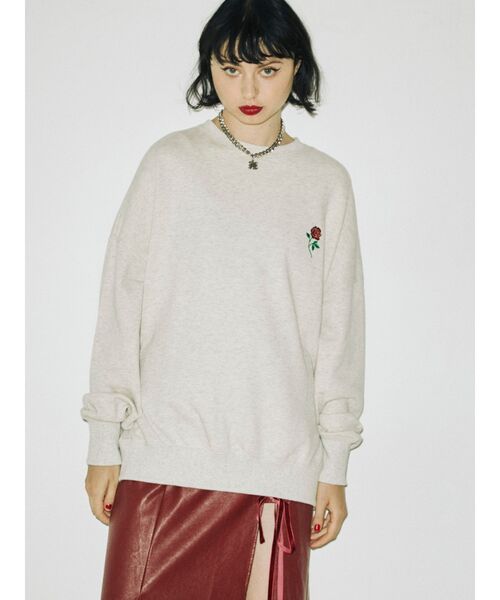 jouetie(ジュエティ)の「バックBIGロゴローズプルオーバー(Tシャツ/カットソー・レディース・パープル/ブルー/グレー/ブラック・MEDIUM)」の11枚目の写真