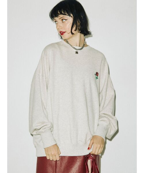 jouetie(ジュエティ)の「バックBIGロゴローズプルオーバー(Tシャツ/カットソー・レディース・パープル/ブルー/グレー/ブラック・MEDIUM)」の3枚目の写真