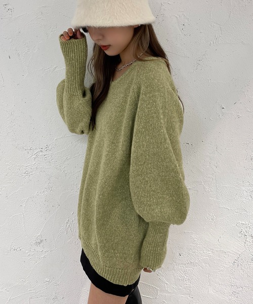 apres jour mignon(アプレジュールミニョン)の「Vネックチュニックニット【ZOZOTOWN限定アイテム】(ニット/セーター・レディース・ベージュ/ピンク系その他/グリーン・X-LARGE/フリー)」の2枚目の写真