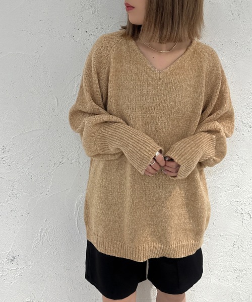 apres jour mignon(アプレジュールミニョン)の「Vネックチュニックニット【ZOZOTOWN限定アイテム】(ニット/セーター・レディース・ベージュ/ピンク系その他/グリーン・X-LARGE/フリー)」の6枚目の写真