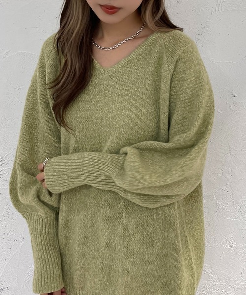 apres jour mignon(アプレジュールミニョン)の「Vネックチュニックニット【ZOZOTOWN限定アイテム】(ニット/セーター・レディース・ベージュ/ピンク系その他/グリーン・X-LARGE/フリー)」の10枚目の写真