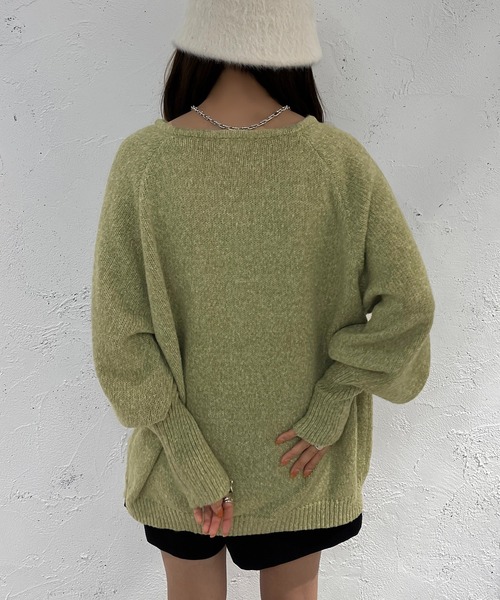 apres jour mignon(アプレジュールミニョン)の「Vネックチュニックニット【ZOZOTOWN限定アイテム】(ニット/セーター・レディース・ベージュ/ピンク系その他/グリーン・X-LARGE/フリー)」の13枚目の写真