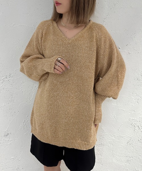 apres jour mignon(アプレジュールミニョン)の「Vネックチュニックニット【ZOZOTOWN限定アイテム】(ニット/セーター・レディース・ベージュ/ピンク系その他/グリーン・X-LARGE/フリー)」の4枚目の写真