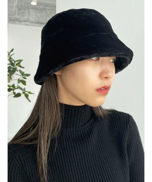 EMODA（エモダ）の「フェイクファーバケットハット（ハット・レディース・アイボリー/ブラック・FREE）」の12枚目の写真