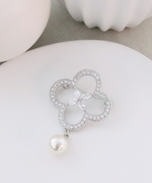 Three Four Time（ｽﾘｰﾌｫｰﾀｲﾑ）の「フラワービジュブローチ【結婚式/フォーマル/入卒/デイリー】（ブローチ/コサージュ・レディース・ゴールド/シルバー・FREE）」の6枚目の写真