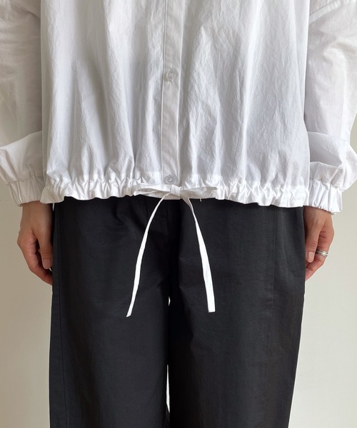 CANAL JEAN(キャナルジーン)の「RED CHOP WORKS(レッドチョップワークス) オーバーサイズコットンギャザーシャツ(シャツ/ブラウス・レディース・ホワイト・ONE SIZE)」の21枚目の写真