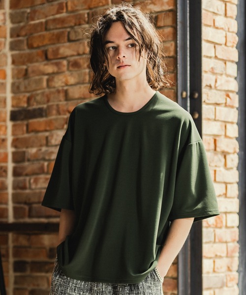 CASPER JOHN(キャスパージョン)の「U-neck loose T-shirts/UネックルーズTシャツ(Tシャツ/カットソー・メンズ・ホワイト/ライトグレー/カーキ/ブラック・SMALL/MEDIUM/LARGE)」の1枚目の写真