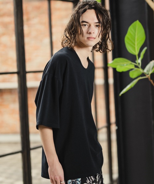 CASPER JOHN(キャスパージョン)の「U-neck loose T-shirts/UネックルーズTシャツ(Tシャツ/カットソー・メンズ・ホワイト/ライトグレー/カーキ/ブラック・SMALL/MEDIUM/LARGE)」の10枚目の写真