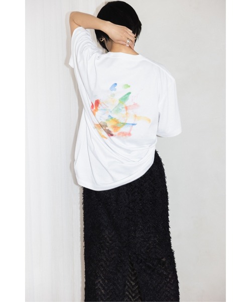 WoM(ワム)の「AOT ART T(Tシャツ/カットソー・レディース・オフホワイト/ライトブルー/スミクロ・MEDIUM/LARGE/SMALL)」の5枚目の写真