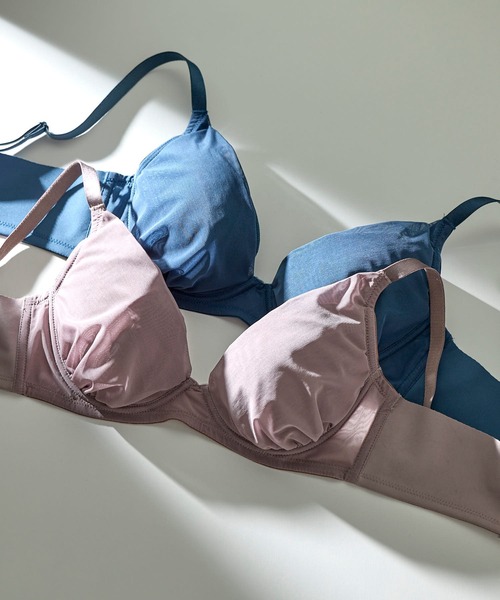 小さく見せるブラ ミニマイザーブラ シンプル（ブラジャー）｜une nana