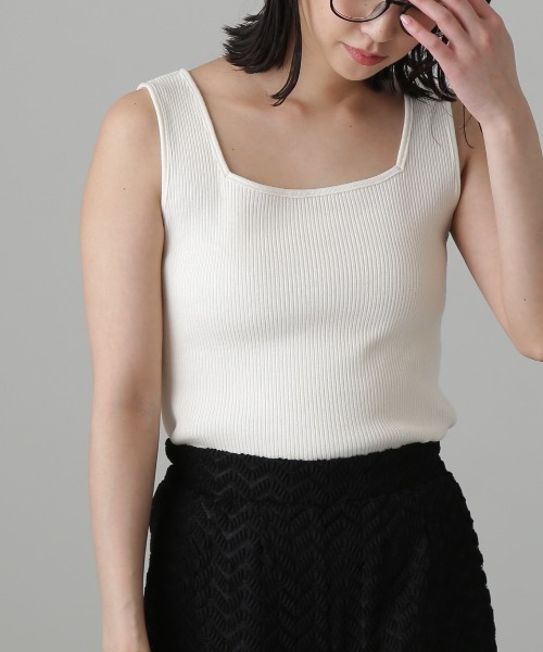 FREE'S MART（フリーズマート）の「◆スクエアネックリブタンクトップ（Tシャツ/カットソー・レディース・パープル/ブラック/ホワイト/グリーン・FREE）」の12枚目の写真