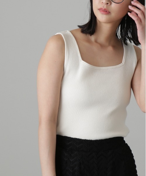 FREE'S MART（フリーズマート）の「◆スクエアネックリブタンクトップ（Tシャツ/カットソー・レディース・パープル/ブラック/ホワイト/グリーン・FREE）」の11枚目の写真