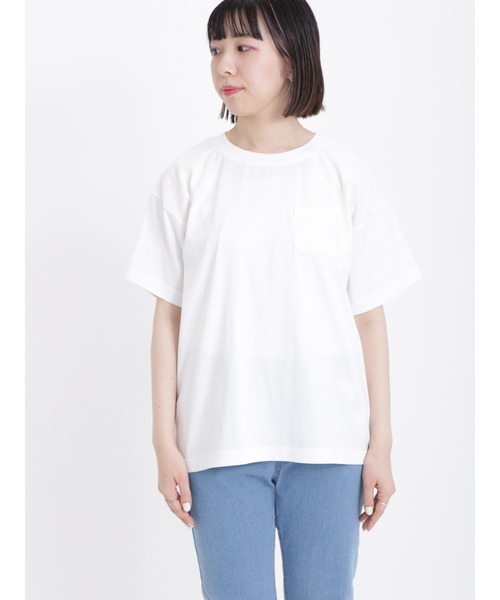 Samansa Mos2（サマンサ モスモス）の「【USAコットン】胸ポケット付ベーシックTシャツ（Tシャツ/カットソー・レディース・オフホワイト/ブルー/ベージュ/ネイビー/モカ/レッド・ﾌﾘ-）」の18枚目の写真