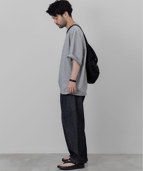 wrou（ロウ）の「16/2ハイカウントヘビー天竺 MASSIVE T-SHIRT（Tシャツ/カットソー・メンズ・グレー/ブラック/ホワイト・1/2/3）」の10枚目の写真