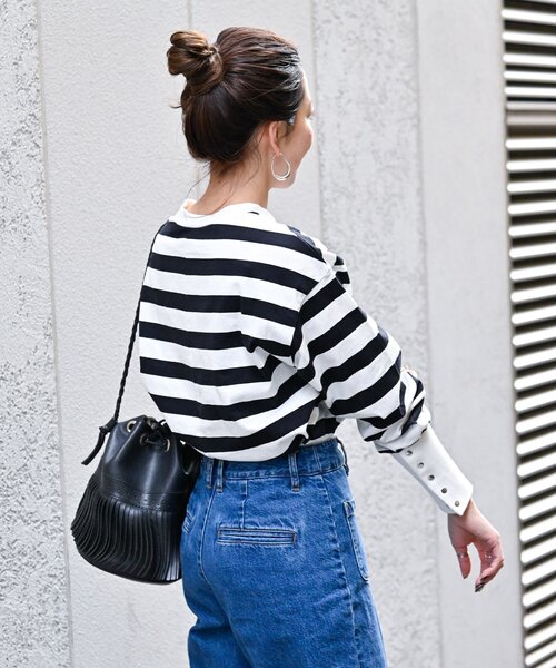 B.C STOCK（ベーセーストック）の「《追加》ロングカフスカットプルオーバー（Tシャツ/カットソー・レディース・ブラック系その他/ブラック/ホワイト・FREE）」の14枚目の写真