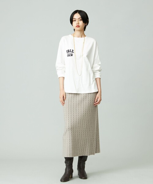 J.PRESS YORK STREET(ジェイプレスヨークストリート)の「【WOMEN】YALE × J.PRESS YORK STREET コラボワンポイントTシャツ(Tシャツ/カットソー・レディース・ホワイト系/アイボリー系/ライトグレー系/ネイビー系・F)」の16枚目の写真