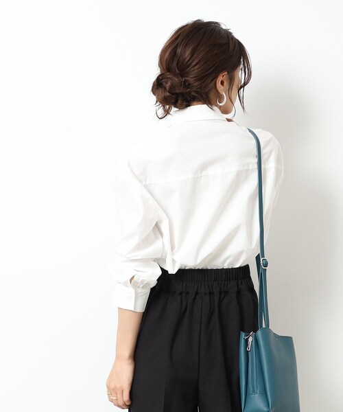 DRESKIP（ドレスキップ）の「◆抜け感を演出 旬なショート丈シャツ（シャツ/ブラウス・レディース・ブラック/オフホワイト・02/03/04）」の9枚目の写真