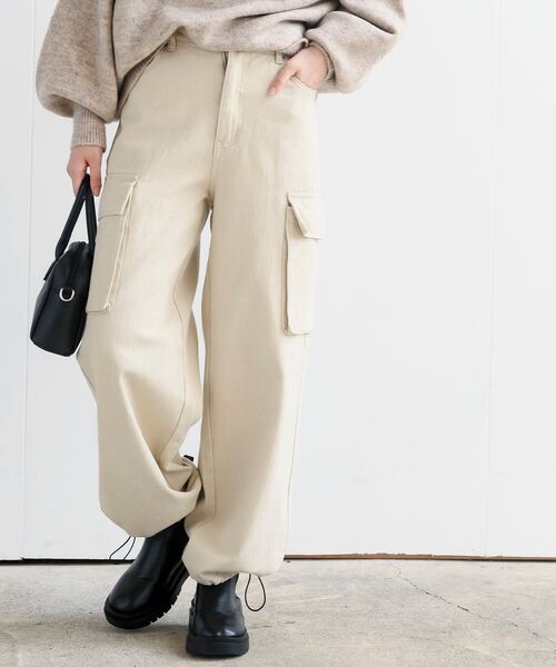 rps(アールピーエス)の「ドロストデニムカーゴパンツ(カーゴパンツ・レディース・アイボリー/ネイビー/ブルー/カーキ・フリー)」の2枚目の写真