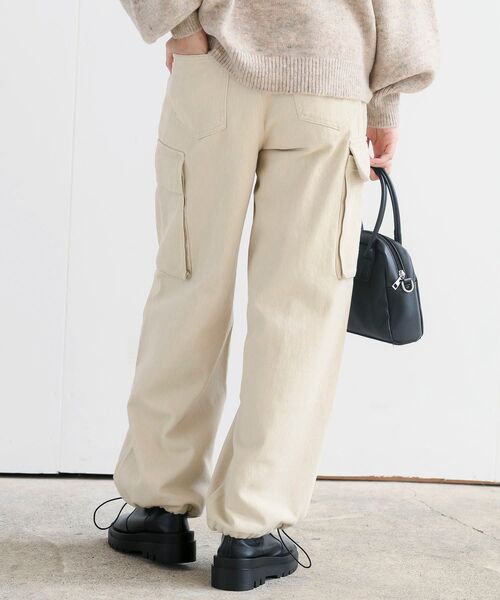 rps(アールピーエス)の「ドロストデニムカーゴパンツ(カーゴパンツ・レディース・アイボリー/ネイビー/ブルー/カーキ・フリー)」の11枚目の写真