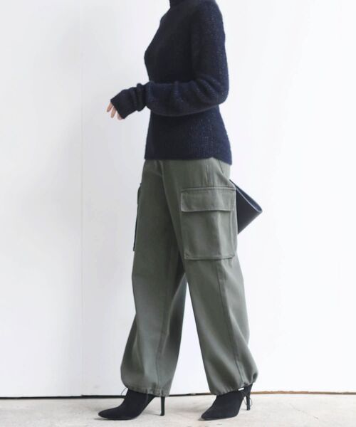 rps(アールピーエス)の「ドロストデニムカーゴパンツ(カーゴパンツ・レディース・アイボリー/ネイビー/ブルー/カーキ・フリー)」の15枚目の写真